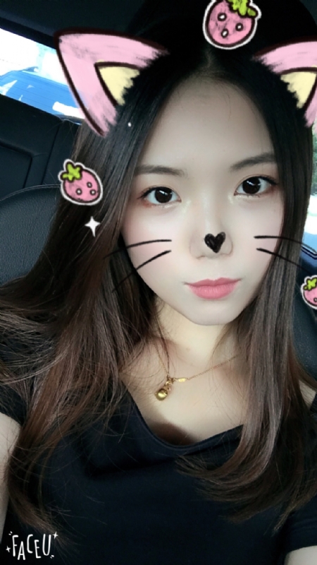 盛开的花朵的第一张照片--平顶山相亲服务中心