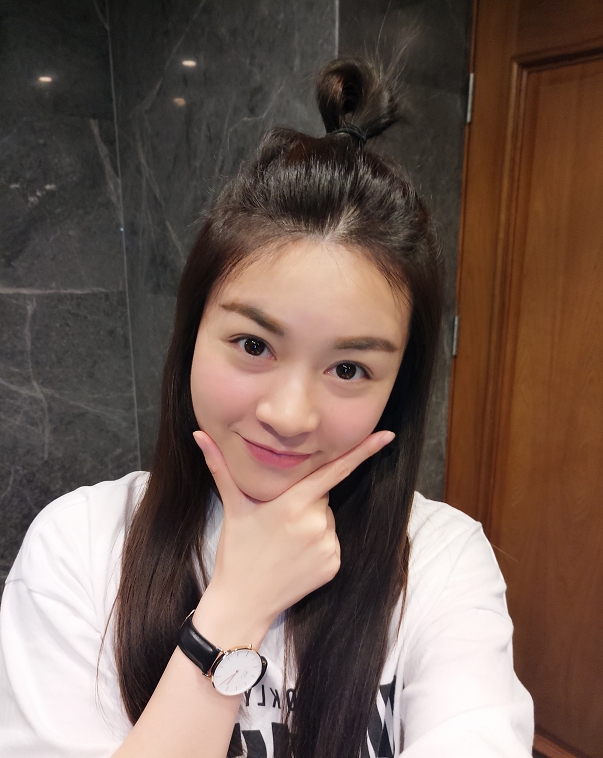 苹果味的第一张照片--平顶山相亲服务中心