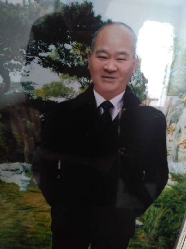 老方丈的第一张照片--平顶山相亲服务中心