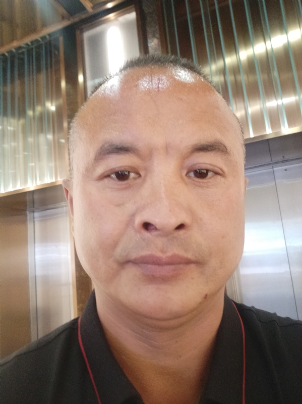 晨晨的第一张照片--平顶山相亲服务中心