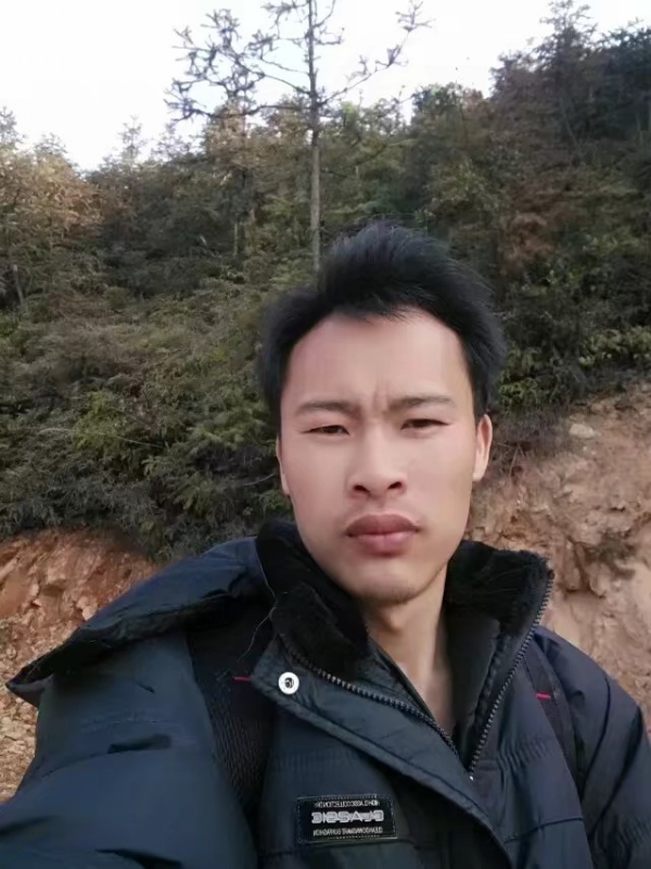 高富帅的第一张照片--平顶山相亲服务中心