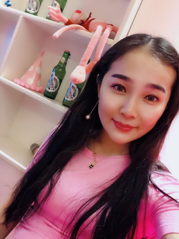 李雨菲的第一张照片--平顶山相亲服务中心