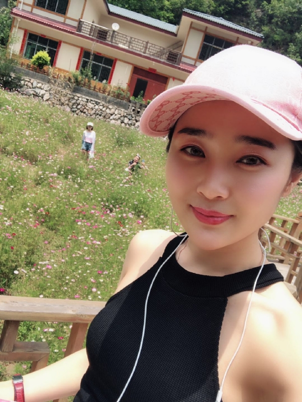 诗琪的第二张照片--平顶山相亲服务中心