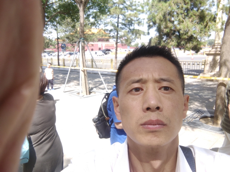 刘红兵的第一张照片--平顶山相亲服务中心