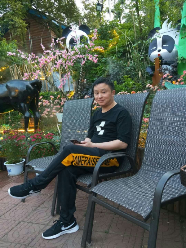 想家的第一张照片--平顶山相亲服务中心