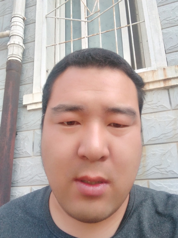 一羽垂天的第四张照片--平顶山相亲服务中心