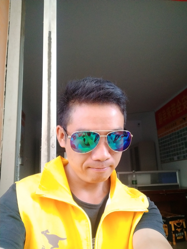 天荒地老的第一张照片--平顶山相亲服务中心