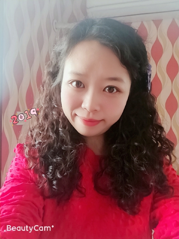 紫色风铃的第一张照片--平顶山相亲服务中心