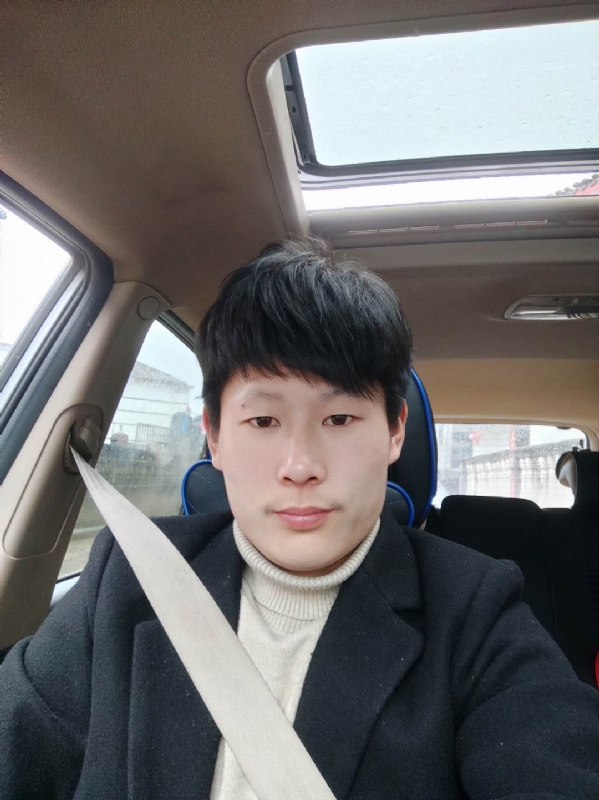 少年的第一张照片--平顶山相亲服务中心