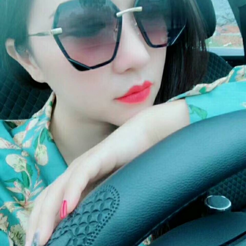 Emily的第三张照片--平顶山相亲服务中心