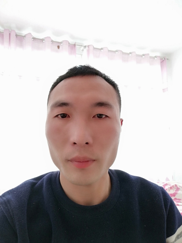 无悔的第一张照片--平顶山相亲服务中心