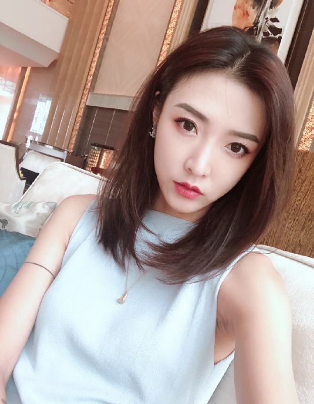 嘉嘉的第一张照片--平顶山相亲服务中心