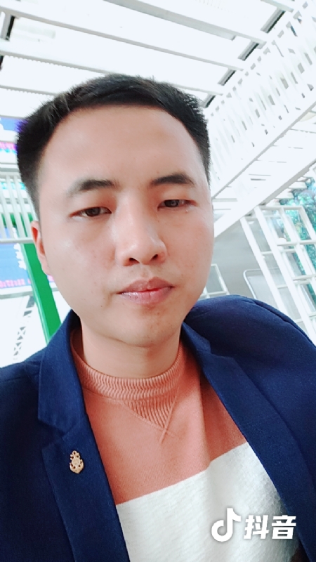 佳鑫的第一张照片--平顶山相亲服务中心