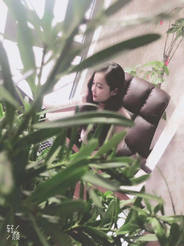 时光浅夏的第二张照片--平顶山相亲服务中心