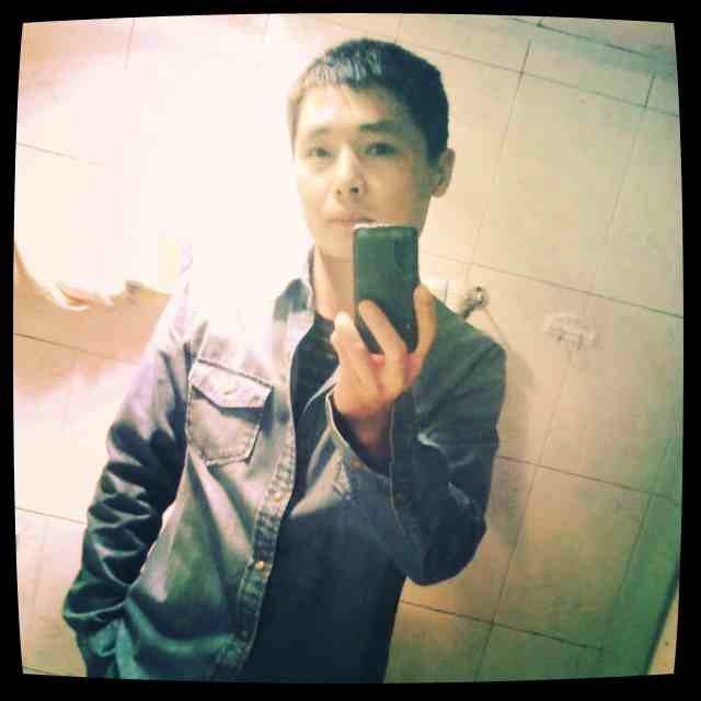 孤独的根号3的第一张照片--平顶山相亲服务中心