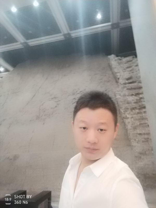 龚某人的第一张照片--平顶山相亲服务中心