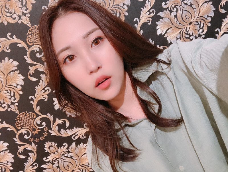 張婕兒的第一张照片--平顶山相亲服务中心