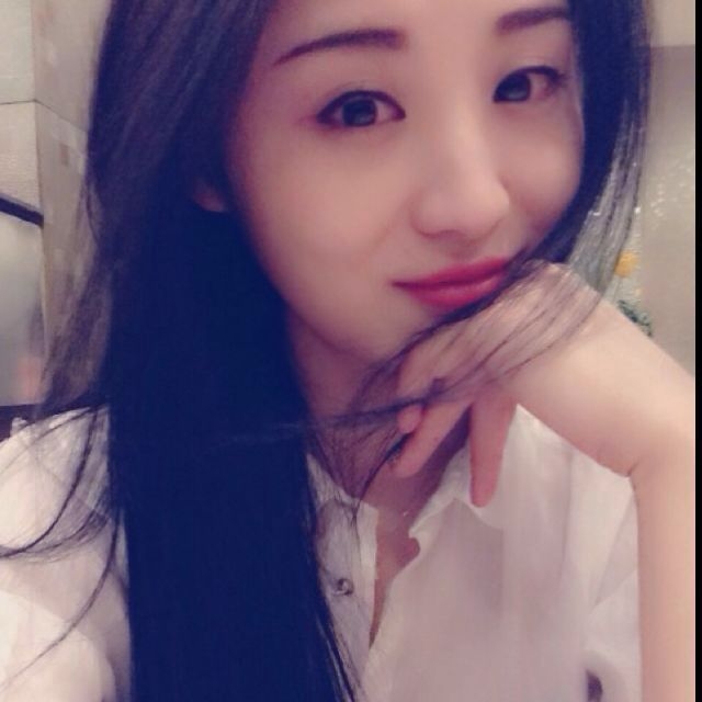 在水一方的第一张照片--平顶山相亲服务中心