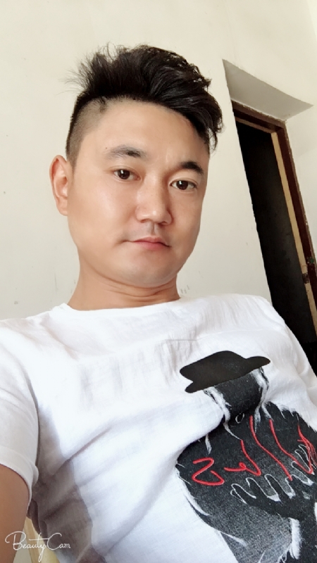 yang的第一张照片--平顶山相亲服务中心