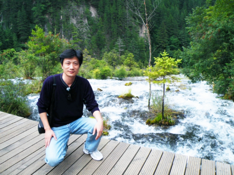 霞飞哥的第一张照片--平顶山相亲服务中心