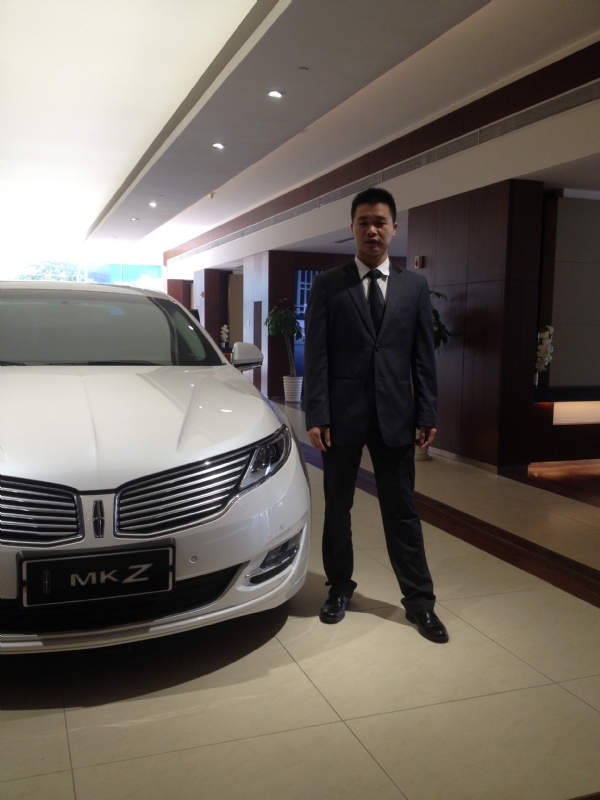 Harry的第二张照片--平顶山相亲服务中心