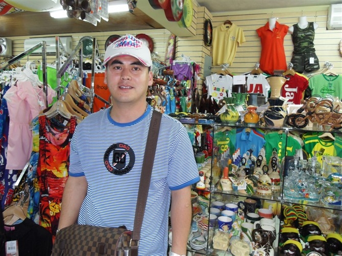 風雨後的第二张照片--平顶山相亲服务中心