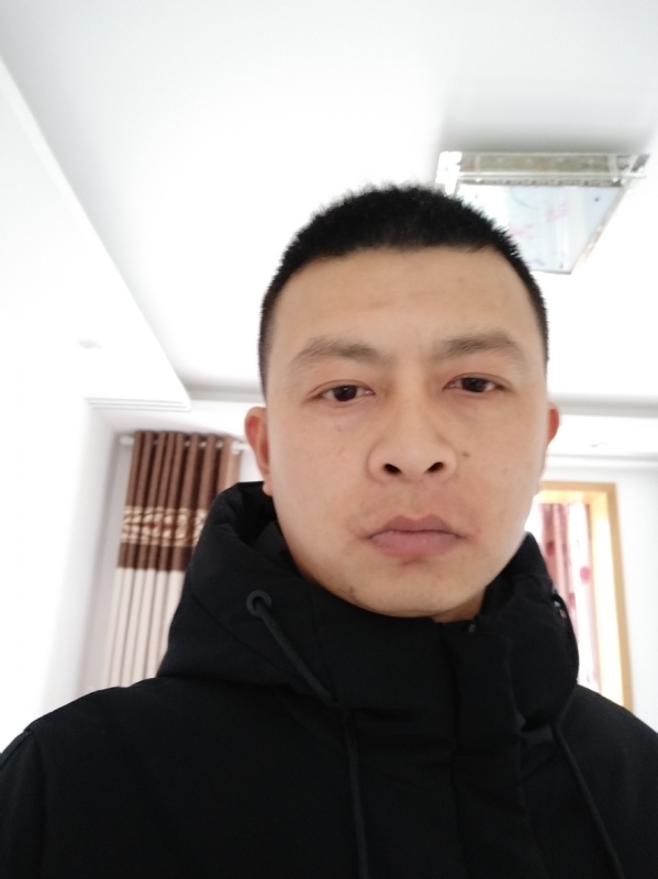 吴伟899的第一张照片--平顶山相亲服务中心