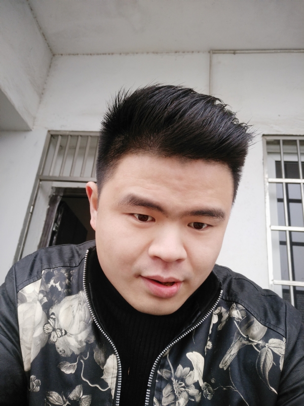 随遇而安的第一张照片--平顶山相亲服务中心