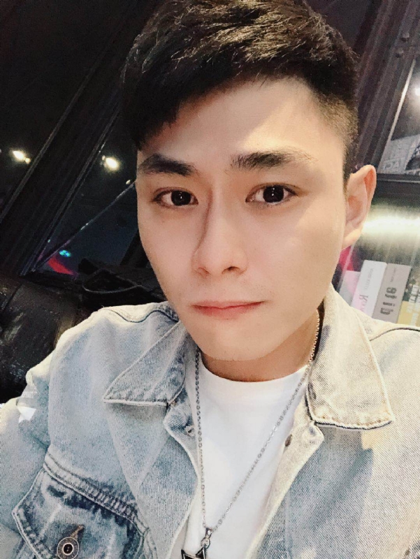 浩浩的第一张照片--平顶山相亲服务中心