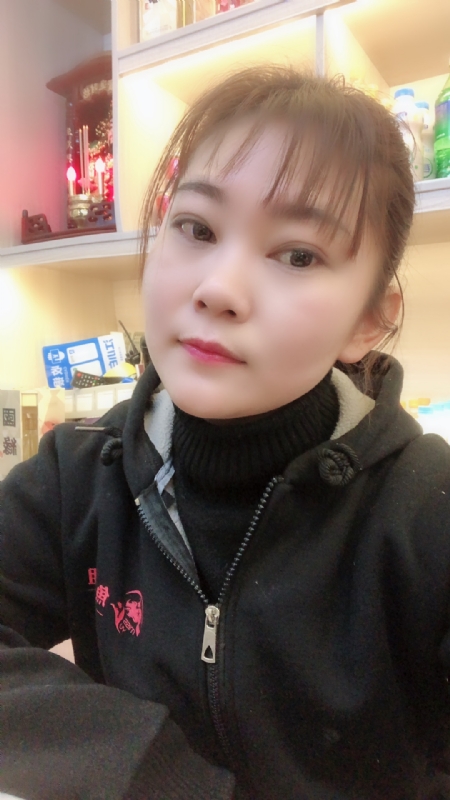 泡沫的第一张照片--平顶山相亲服务中心