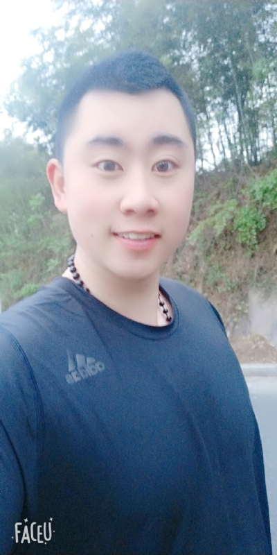 帅小伙的第一张照片--平顶山相亲服务中心