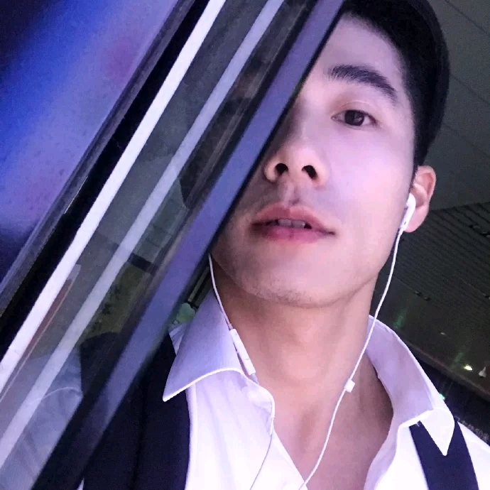 心若磐石的第二张照片--平顶山相亲服务中心