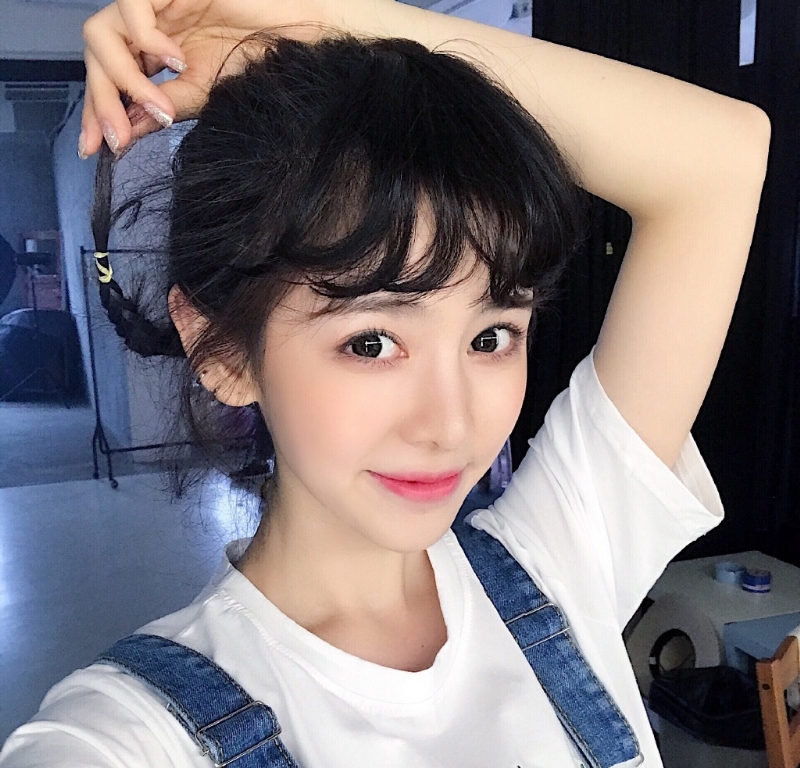 迷离的第一张照片--平顶山相亲服务中心