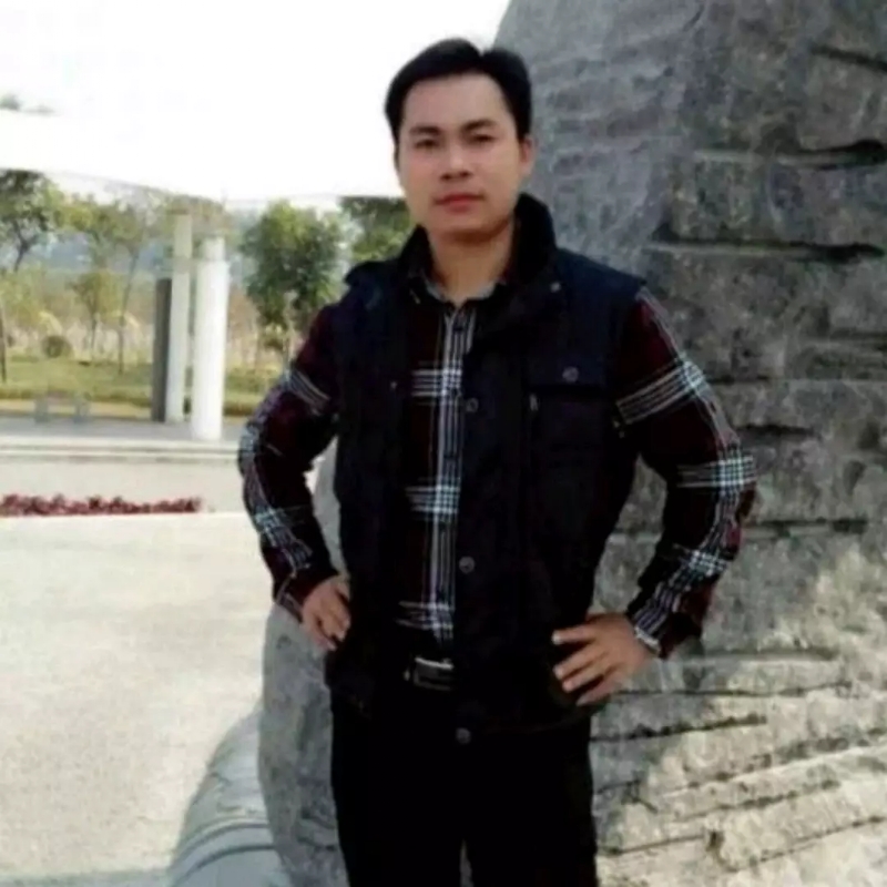 selfdy的第一张照片--平顶山相亲服务中心