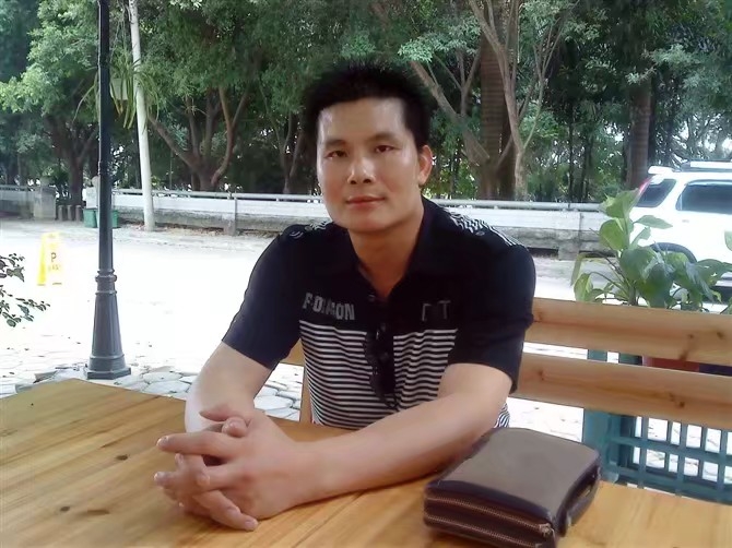 贴身爱人的第一张照片--平顶山相亲服务中心