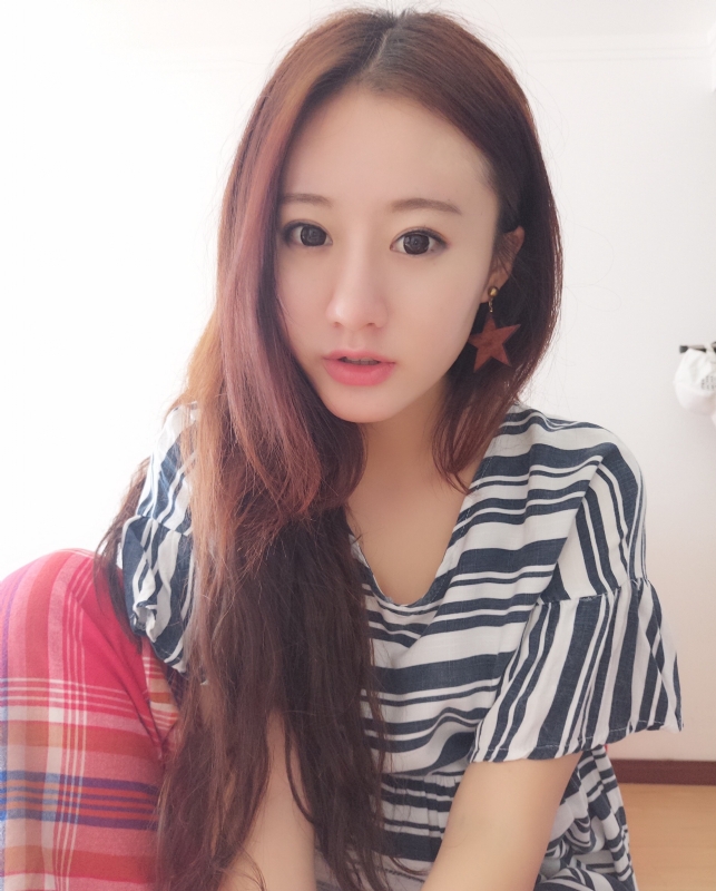 没有故事的女同学的第二张照片--平顶山相亲服务中心