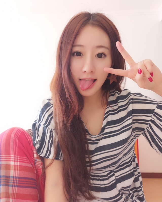 没有故事的女同学的第三张照片--平顶山相亲服务中心