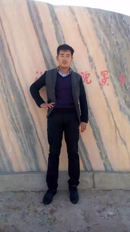 有缘千里来相会的第一张照片--平顶山相亲服务中心