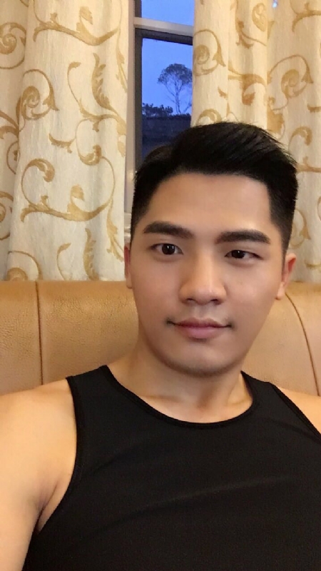 牧遥的第一张照片--平顶山相亲服务中心