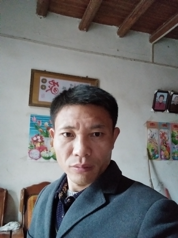 从前现在的第三张照片--平顶山相亲服务中心