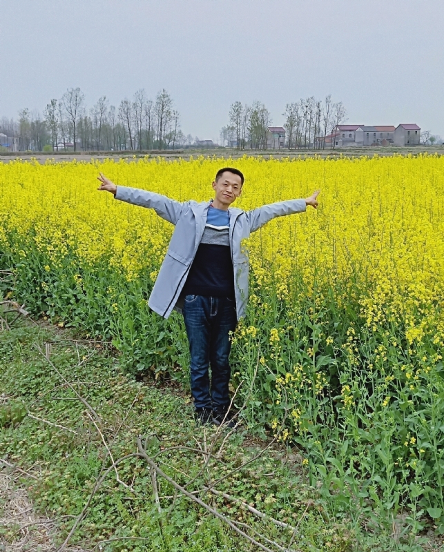 一个真诚的男士的第一张照片--平顶山相亲服务中心