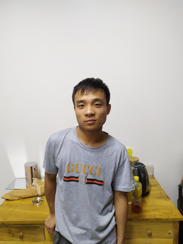 站着等你三千年的第一张照片--平顶山相亲服务中心