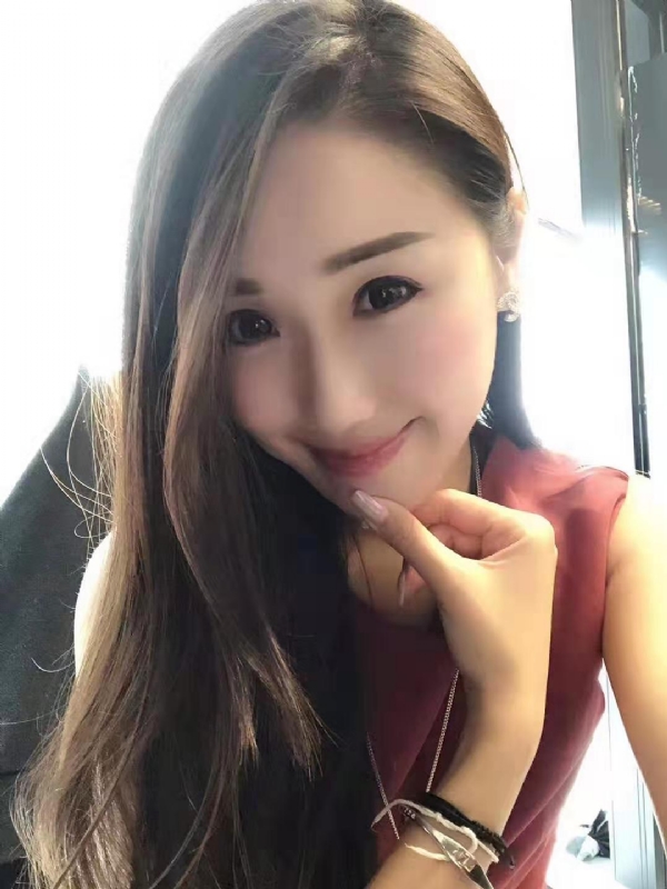 彩蝶的第一张照片--平顶山相亲服务中心