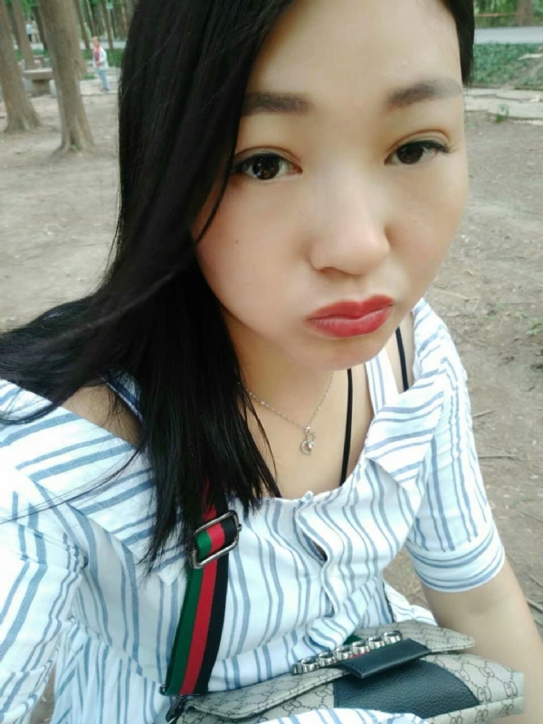 小燕子的第一张照片--平顶山相亲服务中心