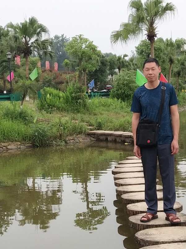 星星知我心的第一张照片--平顶山相亲服务中心