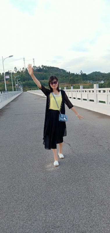 执念的第一张照片--平顶山相亲服务中心