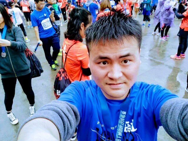 小五在跳舞的第一张照片--平顶山相亲服务中心