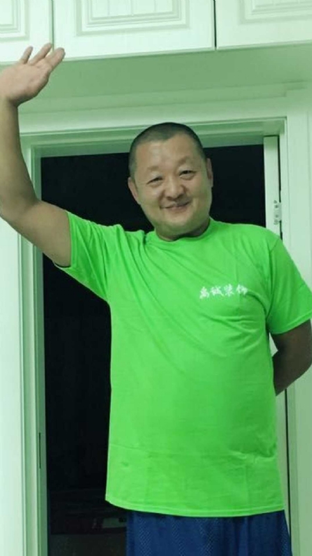 孤独的第一张照片--平顶山相亲服务中心