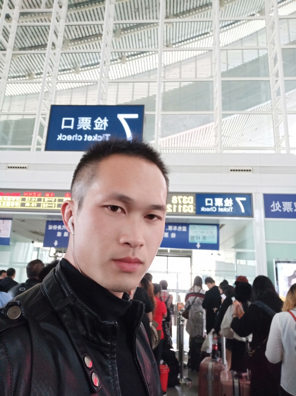 一叶知秋的第一张照片--平顶山相亲服务中心