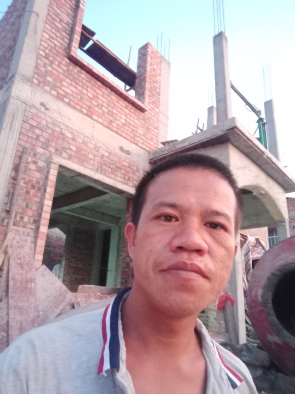 浅笑的第二张照片--平顶山相亲服务中心